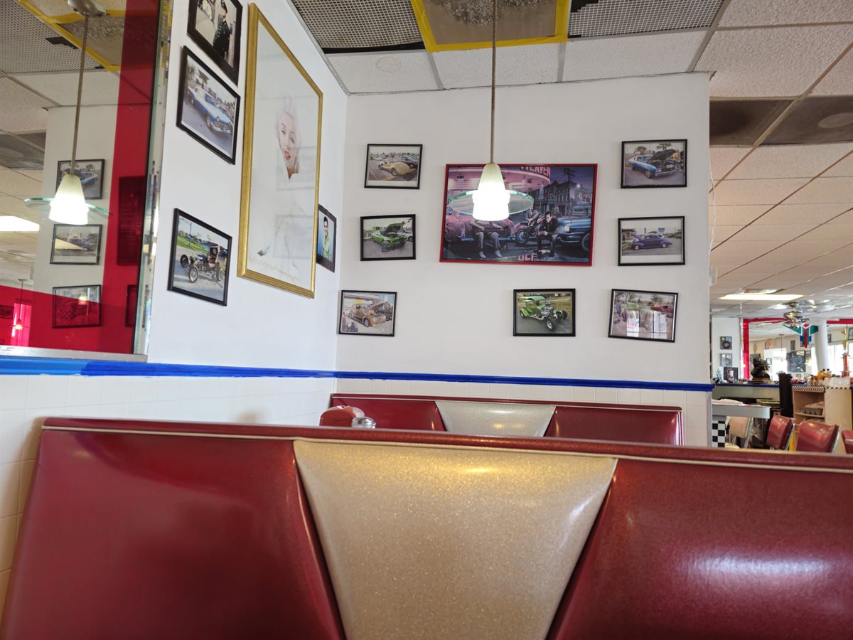 Americana 50's Diner